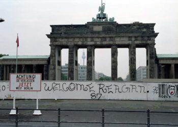 DW: Το Τείχος του Βερολίνου και η Στάζι